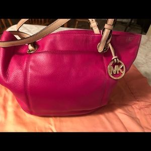 Michael Kors tote